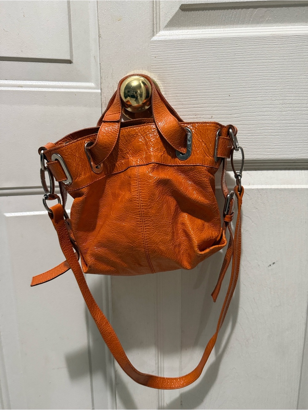 Leather Stylish Bucket Crossbody Bag in Orange Detacheable Strap